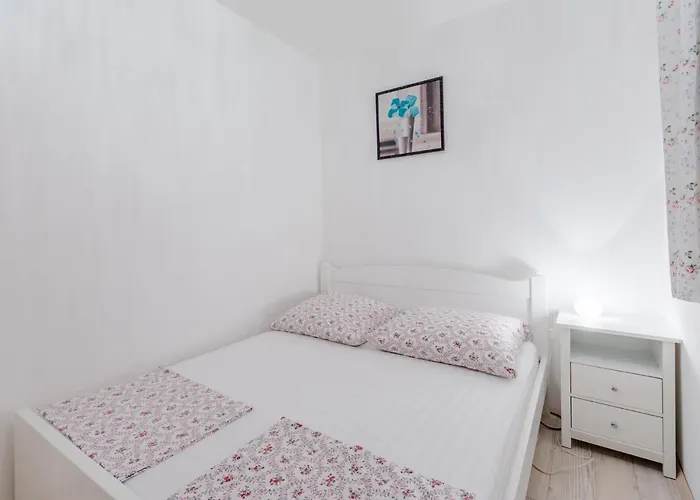 Apartments Villa Kameja